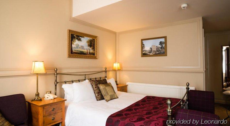 Antelope By Greene King Inns Poole Exteriér fotografie