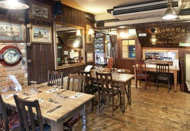 Antelope By Greene King Inns Poole Restaurace fotografie