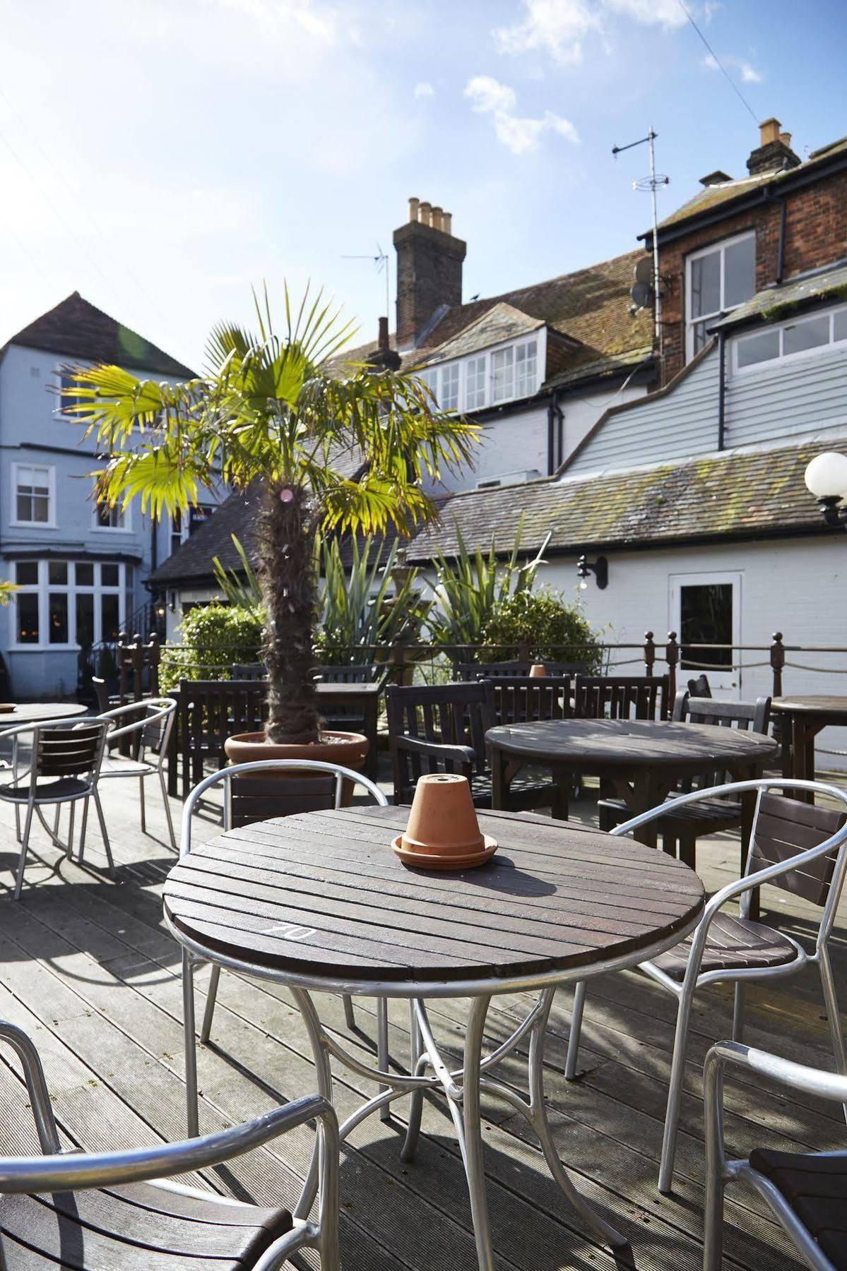Antelope By Greene King Inns Poole Exteriér fotografie